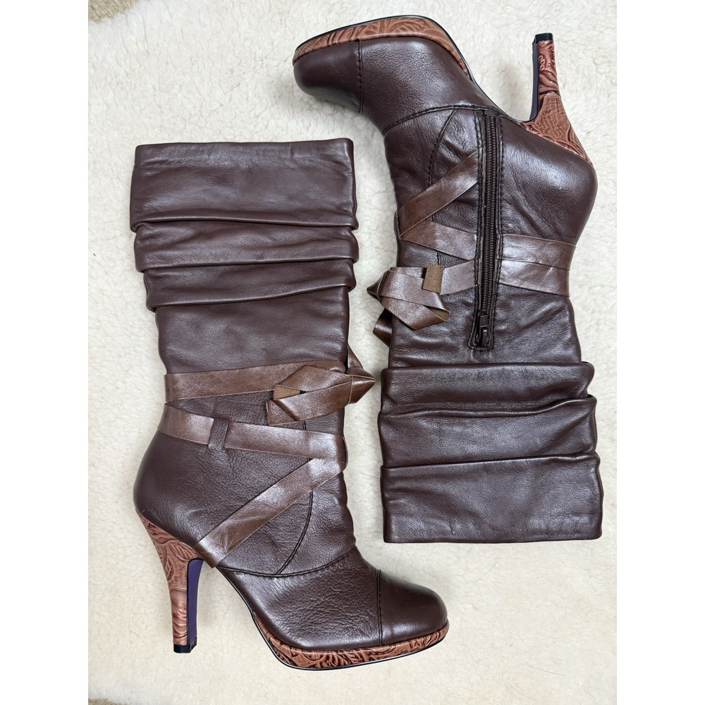 Kenzie‎ Hostess Leather Slouch Boots Embossed Heel Western Boho Y2K Heels 6M
